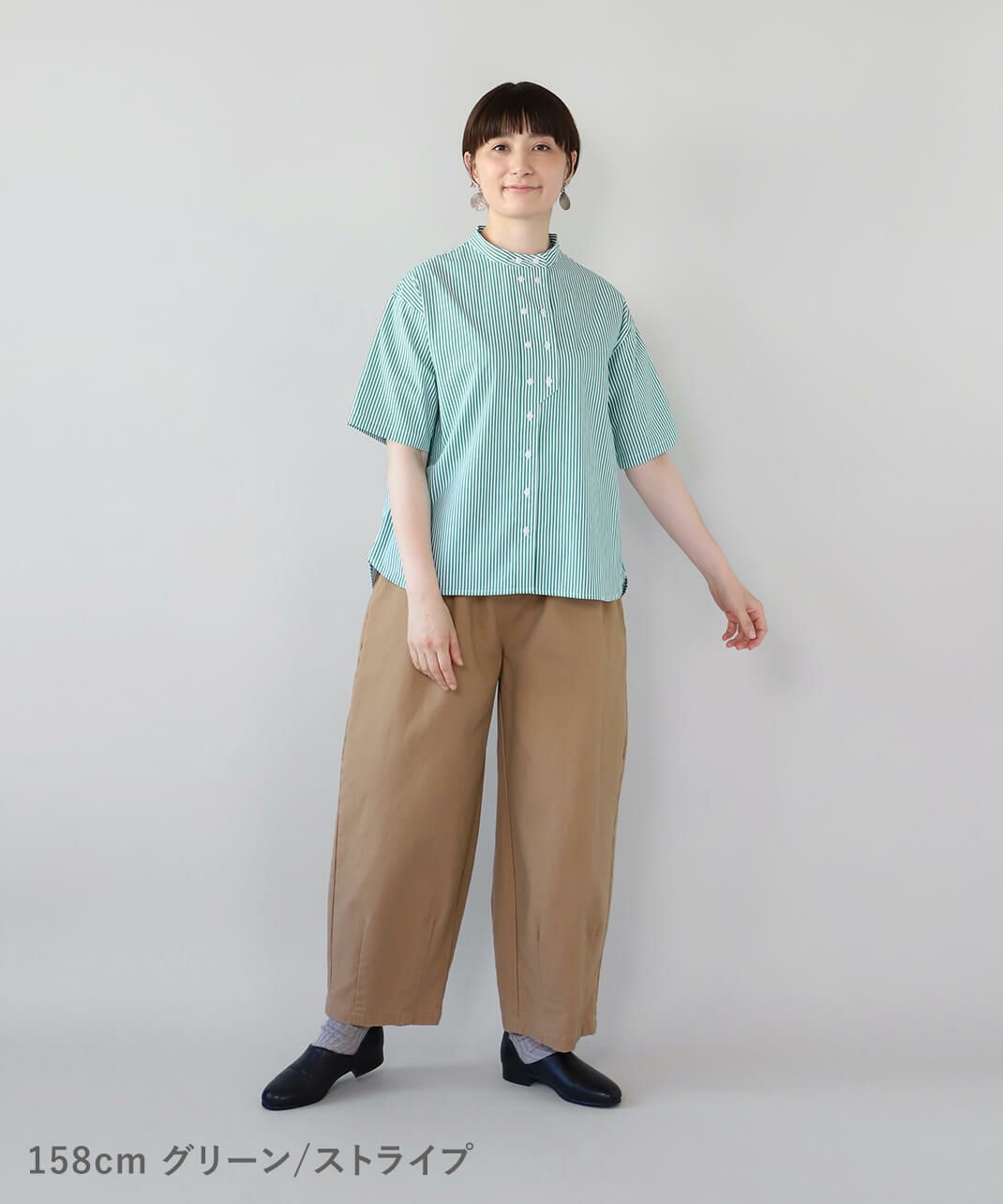 mumokuteki秘密のダブルボタン半袖シャツ グリーン/ストライプ 着画
